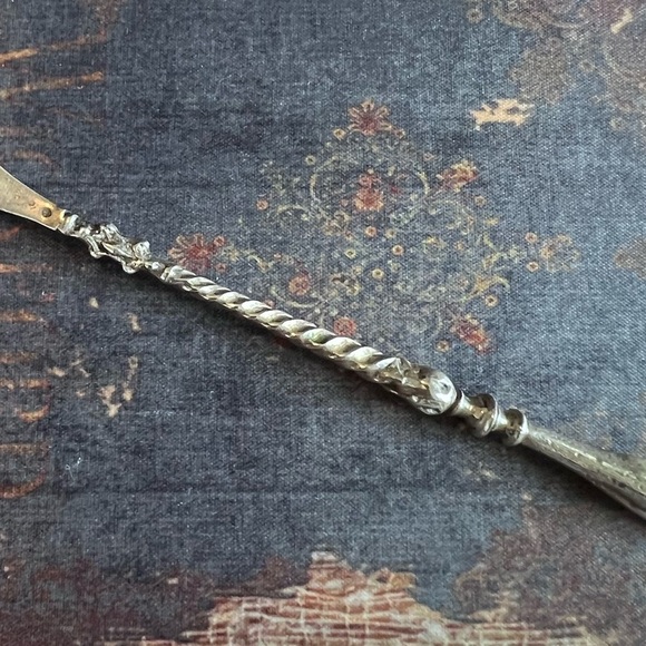 Antique 900 Silver Ornate Serving Fork – Twisted Handle, 7” Long - Picture 7 of 7